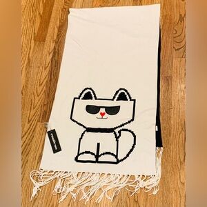 NWT Karl Lagerfeld Paris Choupette Square Scarf